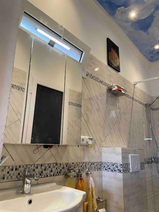 Appartement Altona Lome Luaran gambar