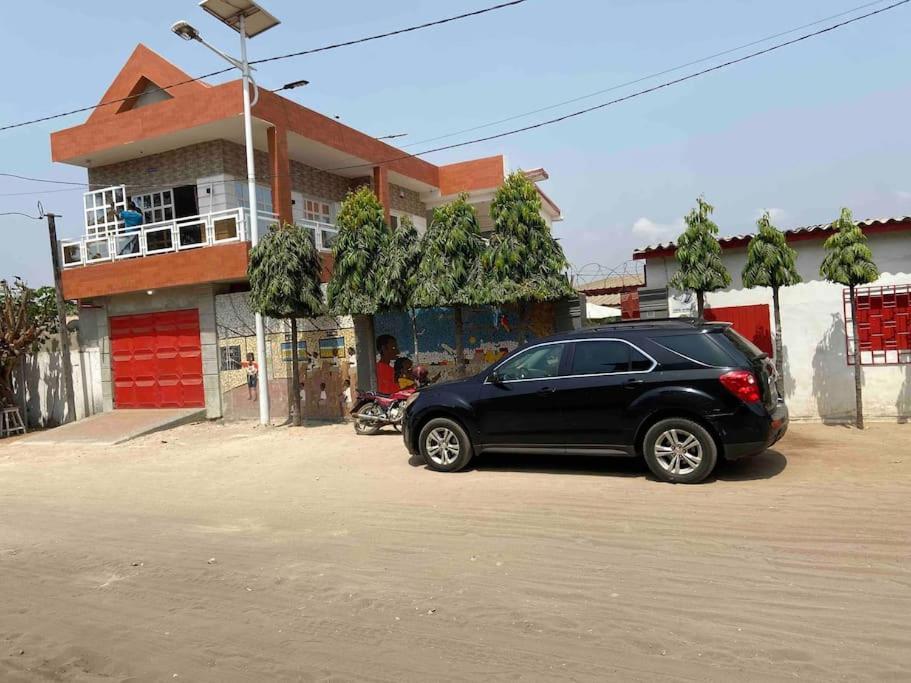 Appartement Altona Lome Luaran gambar