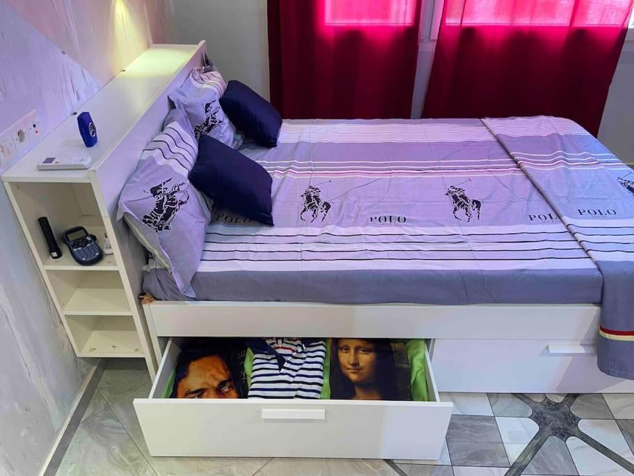 Appartement Altona Lome Luaran gambar